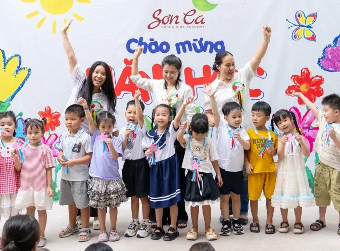 Những mùa kỷ niệm — khoảnh khắc 2